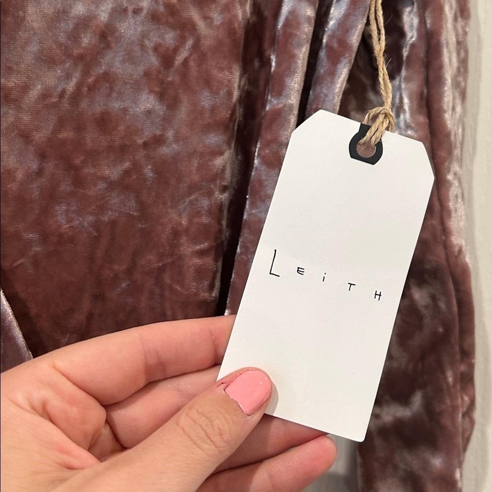 Leith Velvet Wrap Dress in Mauve - Picture 2 of 5